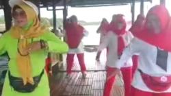 Viral Emak-emak Senam dalam Masjid di Pacitan, Dihujat Warga Berujung Minta Maaf<