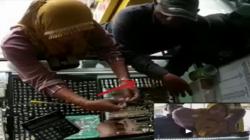 Pura-Pura Beli, 2 Pencuri Gasak Kalung Emas di Toko Perhiasan Tuban