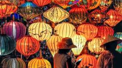 Wisatawan Asia Pilih Negara Terdekat untuk Rayakan Tahun Baru Imlek<