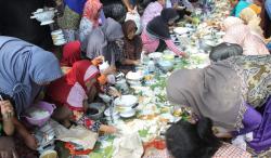  Mengenal Sifat Orang Jawa Tengah, Gaya Bicara Lembut hingga Pilih Mengalah<