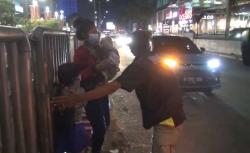 Terjaring Razia di Pluit dan Teluk Gong, Pengamen hingga Pengemis Menangis Histeris