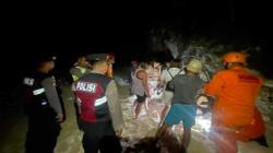 Asyik Foto Selfie, Wisatawan Asing di Bali Dihantam Ombak hingga Luka