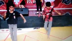 Serunya Lomba Lato-Lato di Magelang, Bergaya Sambil Jongkok hingga Berjoget