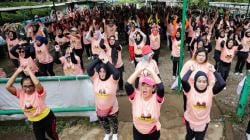 Ribuan Ibu-Ibu di Bandung Antusias Ikut Senam, Mak Ganjar Galakkan Pola Hidup Sehat