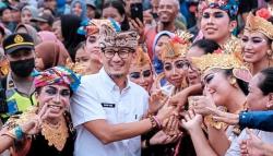 Wisatawan China Datang ke Bali, Sandiaga Uno Berharap Bantu Target Kunjungan 7,4 Juta Wisman 2023
