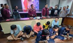 Polisi Tangkap 8 Pelaku Penyerangan di Ruko Pasar Dargo Semarang, Ini Tampangnya