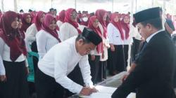 KPU Gorontalo Utara Lantik 369 Anggota Panitia Pemungutan Suara