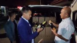 Nyetir Mobil Sambil Mabuk dan Angkut Ribuan Botol Miras, Sopir di Cirebon Ditangkap Polisi