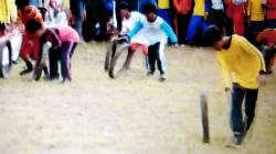 Serunya Lomba Balap Ban Bekas Motor di Banyumas, Beradu Cepat di Kubangan Lumpur