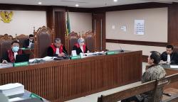 Perkara Sudah Selesai Tahun 2019, Kuasa Hukum Minta Hakim Tipikor Bebaskan Irfan Kurnia Saleh  