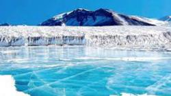 7 Danau Terdalam di Dunia, Nomor 4 Memiliki Kedalaman sampai 1,6 Km