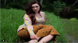 7 Artis Lawas yang Tetap Belia di Usia Matang, Ada yang Pacaran dengan Brondong