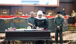 Gubernur dan DPRD Sepakati Substansi RTRW Jatim 2023-2043