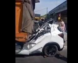 Kecelakaan Maut Minibus Tabrak Truk di Tol Tebingtinggi, 2 Tewas 1 Luka