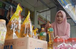  Kemendag Pastikan Ketersediaan Minyak Goreng di Lampung Menjelang Bulan Ramadan<