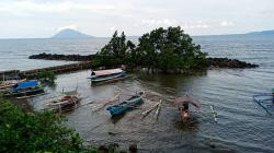 BMKG: Waspadai Gelombang 4 Meter di Perairan Talaud