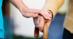 Menjaga Kesehatan Lansia sejak Dini, Salah Satunya Manfaatkan Layanan Homecare