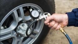 Cegah Ban Pecah, Cek Tekanan Angin Ideal Sesuai Jenis Mobil