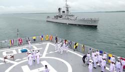 Unik, Pelantikan Danguspurla Koarmada III Dikawal Kapal Frigate TNI AL