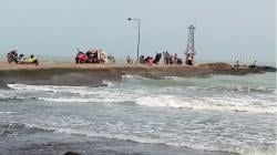 Menikmati Keindahan Spot Mancing di Dermaga Pelabuhan Tanjungsari Pemalang