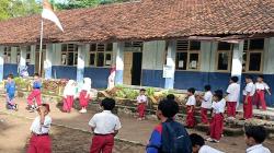 Gempa M5,2 Banten, Puluhan Siswa SD di Lebak Panik Berhamburan <
