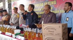  Polda Jateng Gerebek Toko di Pasar Weleri Kendal Jual Minyakita di Atas HET, Sita Ribuan Dus