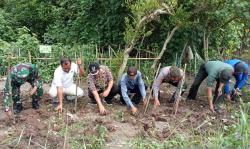Joko Purnomo Sebut Penanaman Mangrove Dukung Upaya Penyelamatan Lingkungan<