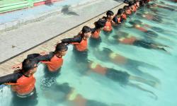 Puluhan Anggota SAR dari 5 Daerah Digembleng Latihan Teknis Pertolongan di Air