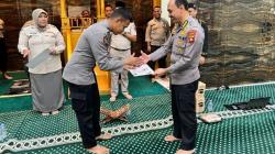 Dapat Tiket Umrah Gratis, 2 Personel Polda Gorontalo Terharu