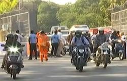 Petugas Lintasan Lengah, Formula E Hyderabad Terhambat Akibat Penduduk Lintasi Sirkuit<