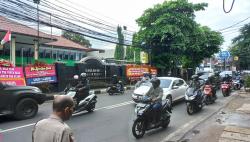 Jelang Sidang Vonis Ferdy Sambo, PN Jakarta Selatan Dipenuhi Karangan Bunga dan Poster