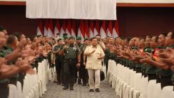 Kunjungi Surabaya, Prabowo Sebut Jatim Penting bagi Pertahanan Indonesia