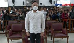 Ekspresi Ricky Rizal Divonis 13 Tahun Penjara, Lebih Ringan dari Kuat Ma'ruf 
