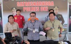 Pria OKI Terancam Hukuman Mati karena Jual Sabu dan Simpan Banyak Senpi