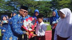 Lewat Inovasi RISKIA, Sekda Bone Bolango Pastikan 20 Ribu Anak Punya KIA<