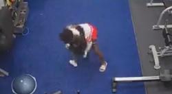 Video Viral, Perempuan Ini Duel dengan Pria yang Hendak Memerkosanya di Gym
