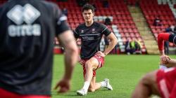 Elkan Baggott Starter, Bek Indonesia Gagal Bawa Cheltenham Town Menang di Laga Debut