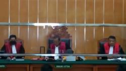 Hakim Tegur Penasihat Hukum Teddy Minahasa yang Potong Pertanyaan JPU: Kayak di Kampung