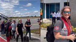 Pembalap F1 Powerboat Danau Toba 2023 Tiba di Balige, Langsung Dikalungi Ulos<