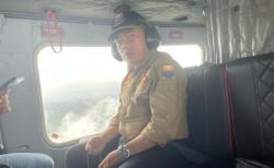 Gubernur Al Haris Pantau Evakuasi Kapolda Jambi dari Helikopter, Ajak Masyarakat Berdoa