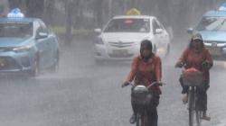 Waspada, Semua Daerah di Kaltim Berpotensi Hujan Disertai Petir 2 Hari ke Depan <