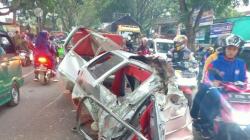 Dalam Sepekan 6 Kecelakaan Terjadi di Jalur Tengkorak Jalan Raya Bandung-Cianjur<