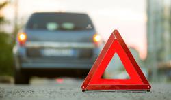 Salah Kaprah Sering Dinyalakan saat Konvoi, Ini Fungsi Lampu Hazard yang Benar
