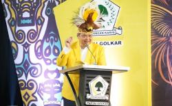 Airlangga Hartarto Optimistis Golkar Papua Raih 8 Kursi DPR dan 299 di DPRD<