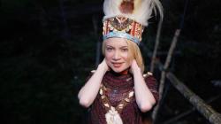 Potret Herolena, Gadis Albino asal Papua Barat yang Mirip Barbie Hidup