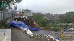 Longsor Susulan di Jembatan Cikereteg, Arus Lalu Lintas Bogor-Sukabumi Dialihkan