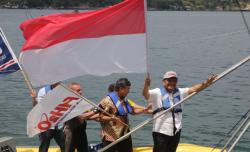 Imbas Ajang F1 Powerboat, Luhut Sebut Banyak Investor Tertarik Investasi di Danau Toba