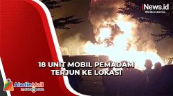 Api Lalap Pabrik Kasur di Cirebon, Api Sulit Dipadamkan