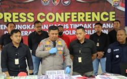 Pria Bawa Ribuan Lembar Uang Palsu Ditangkap saat Beli Obat Kuat di Pelabuhan Merak