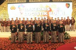  Rakernis Logistik Polri Bernuansa Kearifan Lokal, Peserta Gunakan Pakaian Adat Jawa 